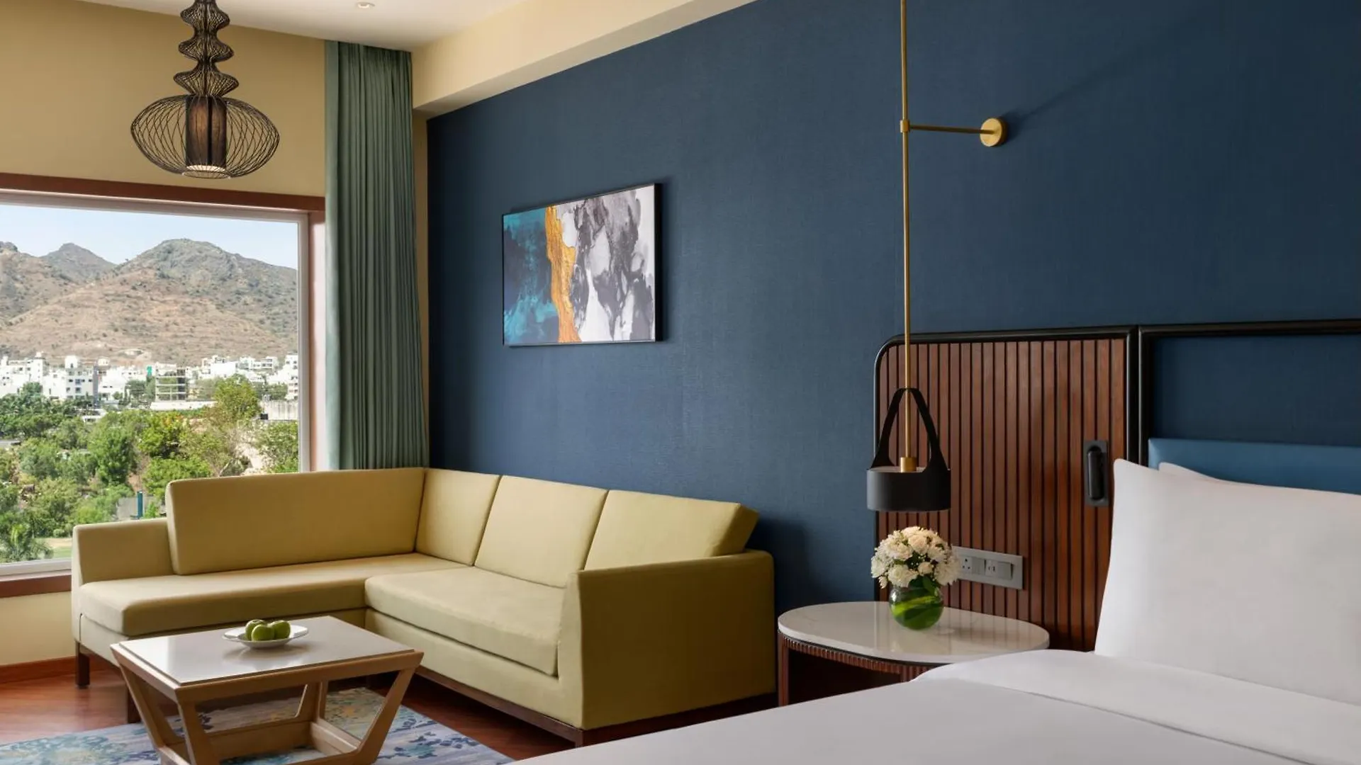 Ramada Encore By Wyndham Udaipur Roopnagar Отель